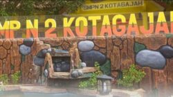 DANA BOS SMPN 2 KOTA GAJAH DISOROT, DUGAAN SPJ FIKTIF, PENGADAAN BUKU DIPERTANYAKAN. Publik Desak Audit Menyeluruh
